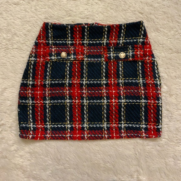 High Waist Plaid Skirt - Picture 8 of 11